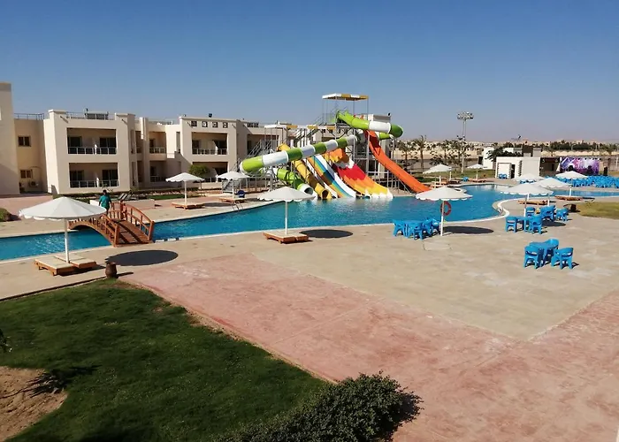 New Eagles Aqua Park 4* Хургада