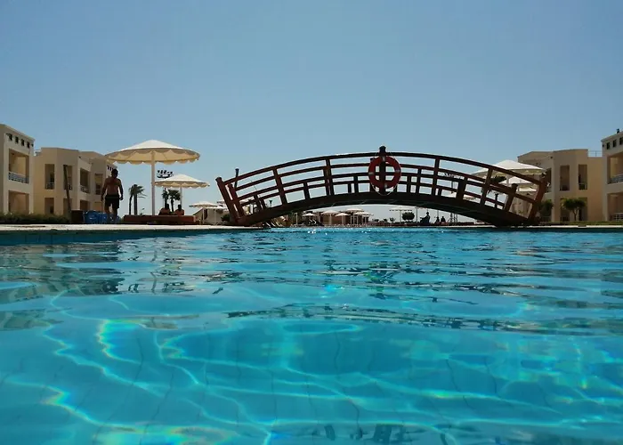 New Eagles Aqua Park 4*