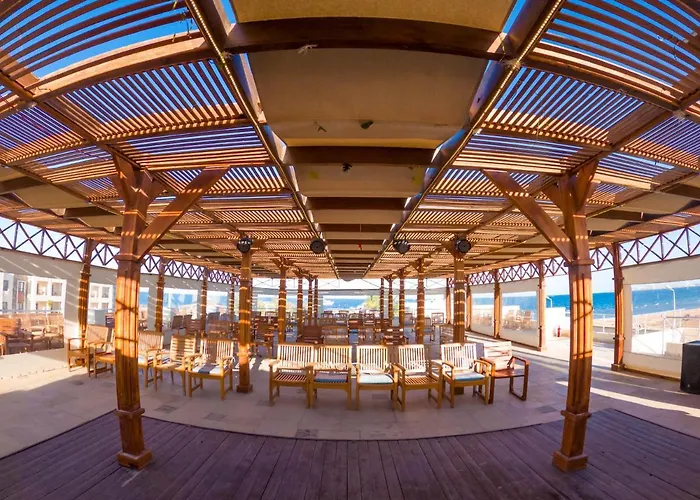 New Eagles Aqua Park Üdülőközpont 4*